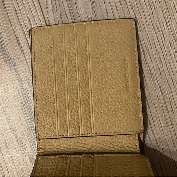 MICHAEL KORS Mens Hudson Leather Billfold Wallet Brown - Picture 9 of 10